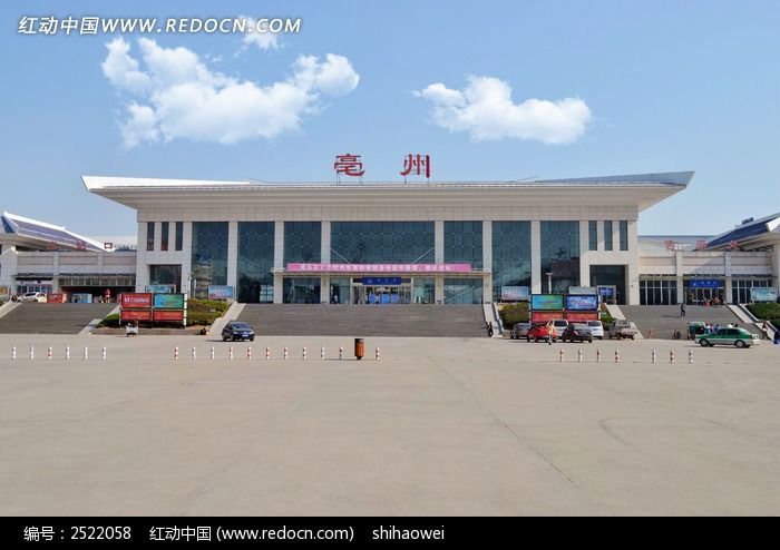 山东省潍坊市火车站正门朝哪个方向