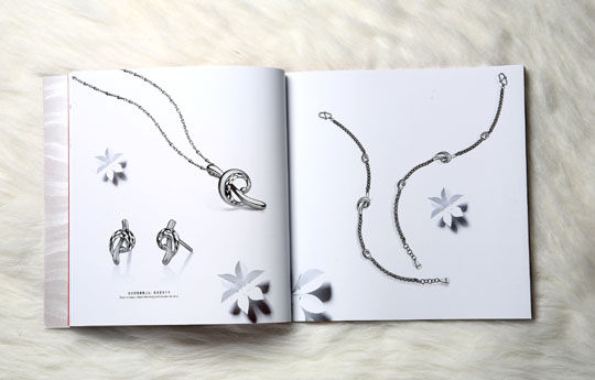 冠华珠宝品牌推广画册-CCS整合推广规划系统