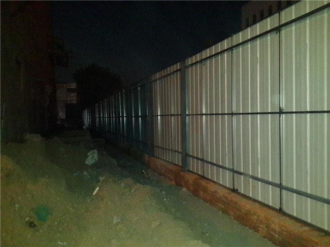 施工围挡|工地围挡|彩钢板围挡制作-围挡-设计案例 - 单立柱制作|擎天柱广告牌制作|工地围挡广告|工程围挡制作的空间 - 红动中国设计空间