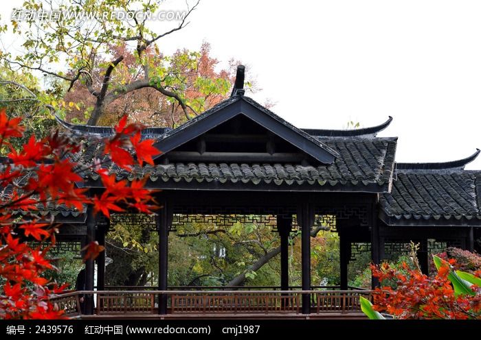 红梅公园古代亭子图片