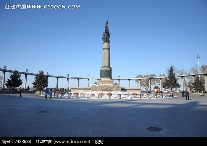 哈尔滨防洪纪念塔广场图片素材下载(编号:2483688)