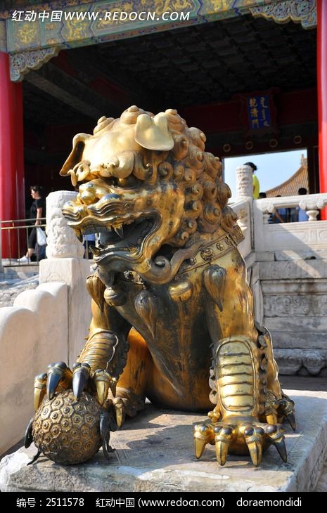 北京故宫铜像