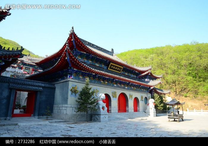 原创摄影图 建筑摄影 教堂寺庙 三宝菩提寺侧拍