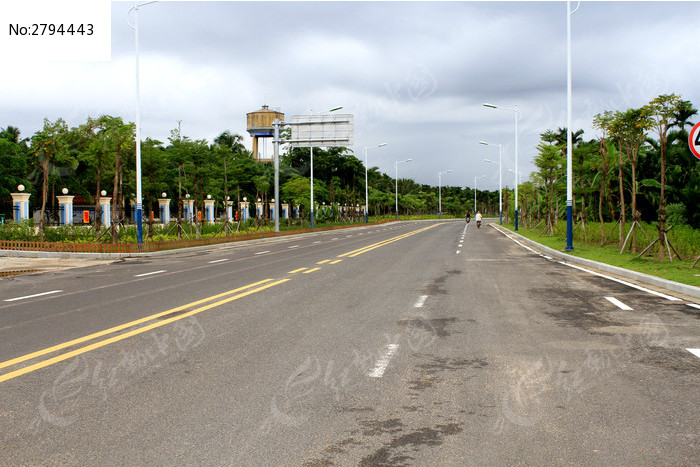 柏油路