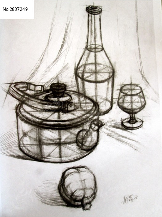 素描水壶酒瓶组合结构图
