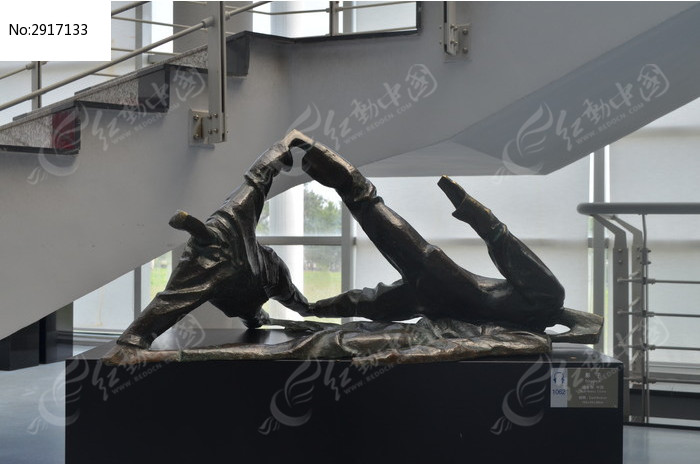 与影子搏斗雕塑工艺品