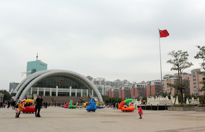 长乐人民大会堂外景