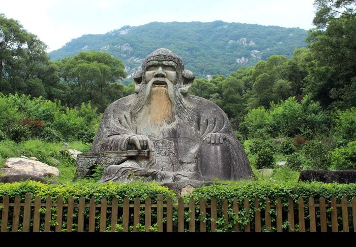 清源山佛像正面