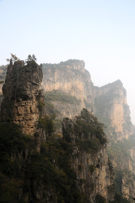 太行山岩壁高清图片下载_红动中国