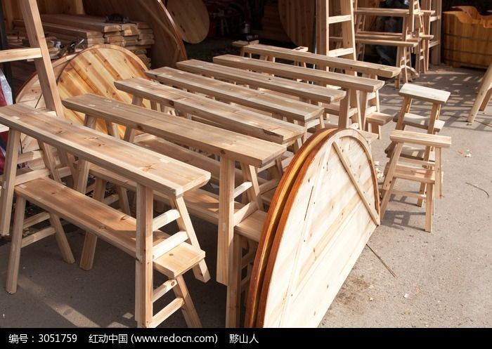 手工艺品 木头产品  木头梯子 集市 农贸市场  木制品 庙会 木制长条