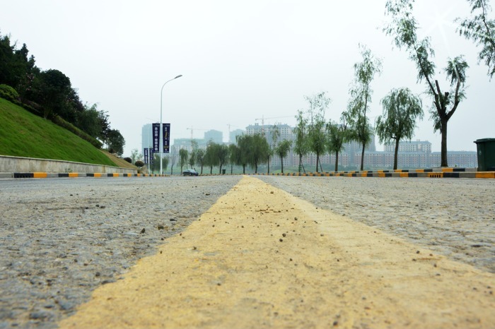 大马路地面