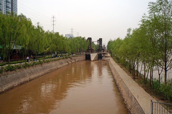 水车水渠