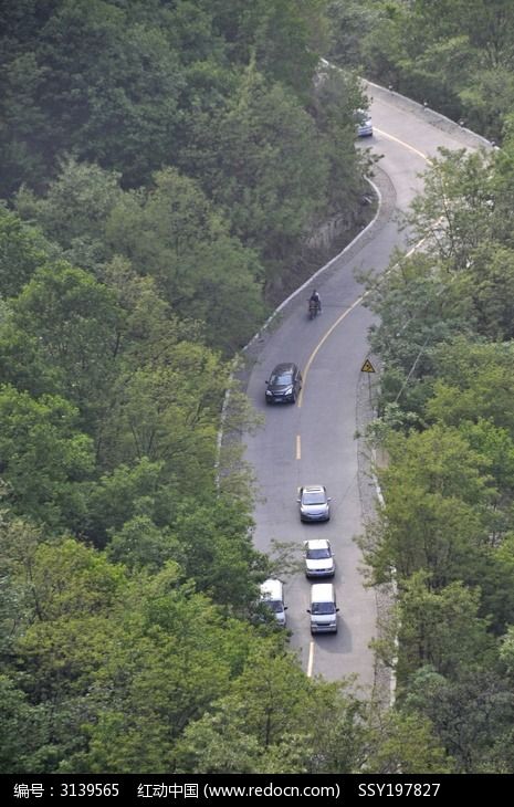 原创摄影图 建筑摄影 道路交通 山路  素材描述:红动网提供道路交通