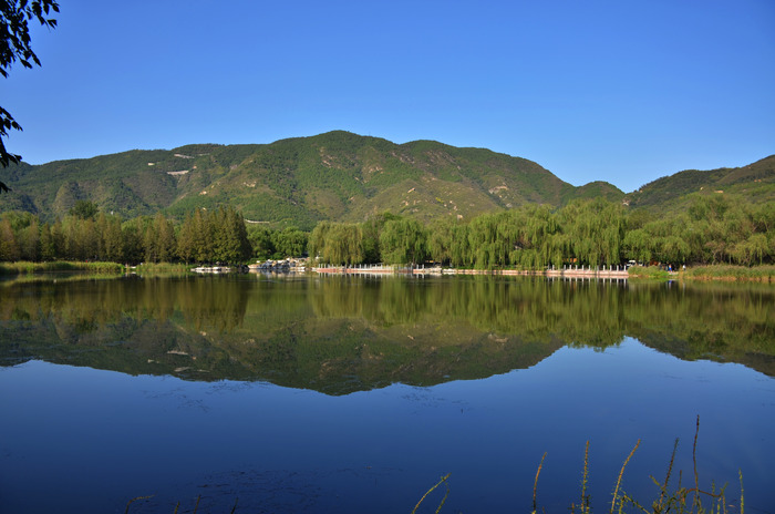 当前位置: 原创摄影图 自然风景 江河湖泊 碧水蓝天美景