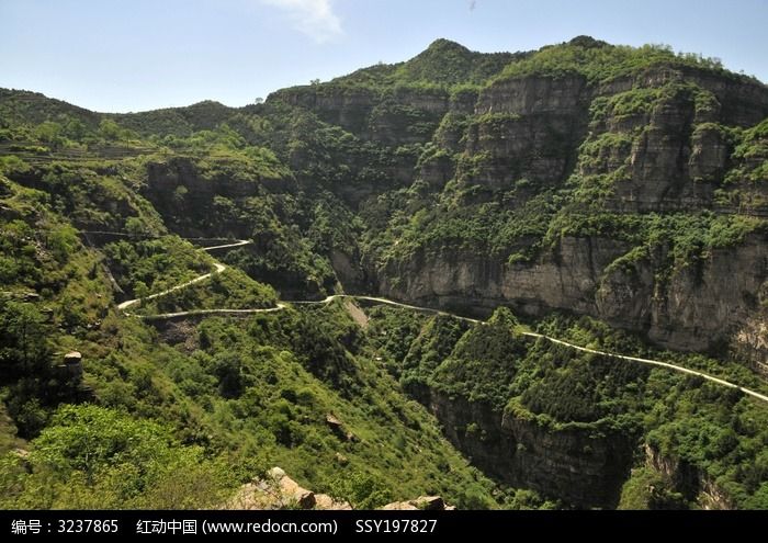 曲折蜿蜒的太行山路