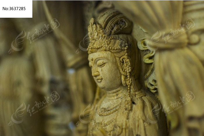 红动网提供雕刻艺术精美高清图片下载,您当前访问图片主题是木雕原木佛像,编号是3637285, 文件格式是JPG,拍摄设备是NIKON D80,您下载的是一个压缩包文件,请解压后再使用看图软件打开,色彩模式是,图片像素是3872*2592像素,素材大小 是9.71 MB,如果您喜欢本作品,请使用上方的分享功能,分享给您的朋友,可以给他们的设计工作带来便利。