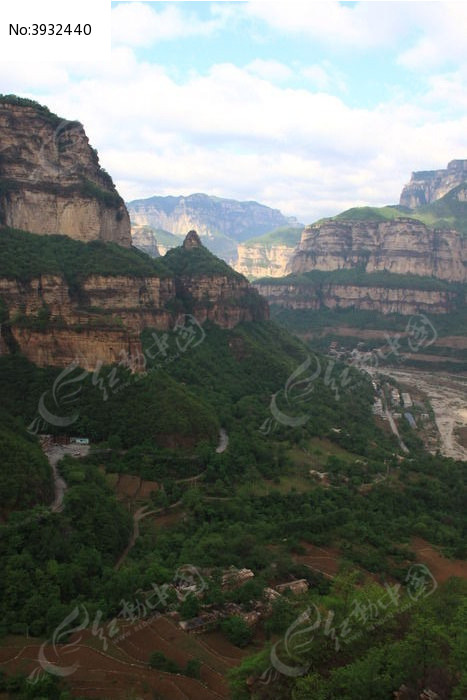 原创摄影图 自然风景 山峰山脉 林州石板岩风光  素材描述:红动网提供