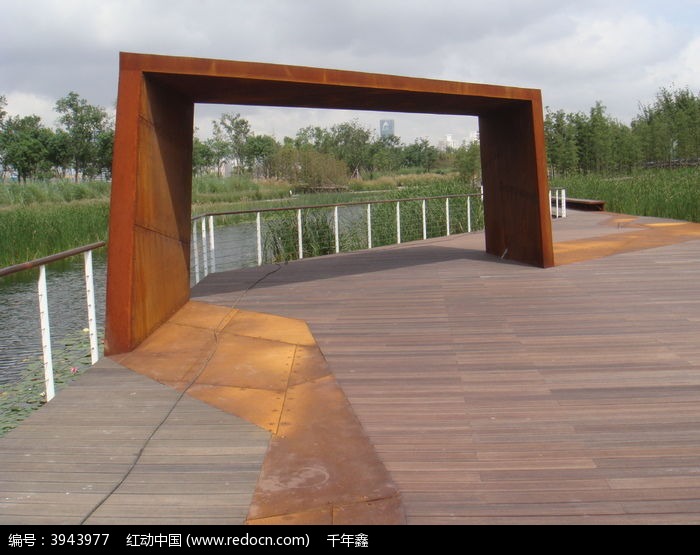 锈板构筑物小品图片,高清大图_园林景观素材