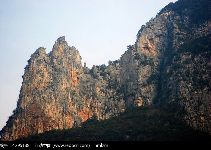 长江三峡神女峰