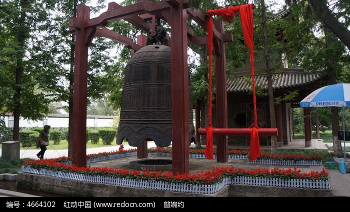 小雁塔晨钟