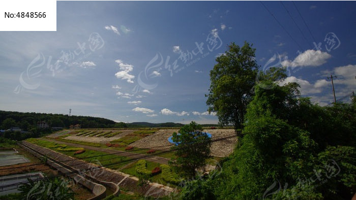 农村水库堤坝