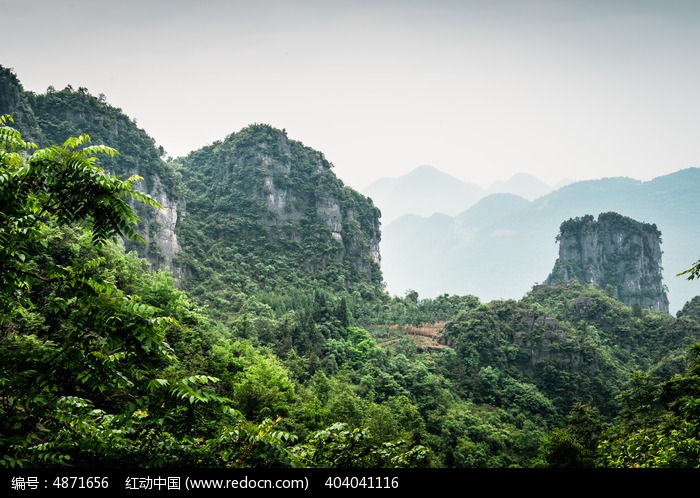 青翠的山顶