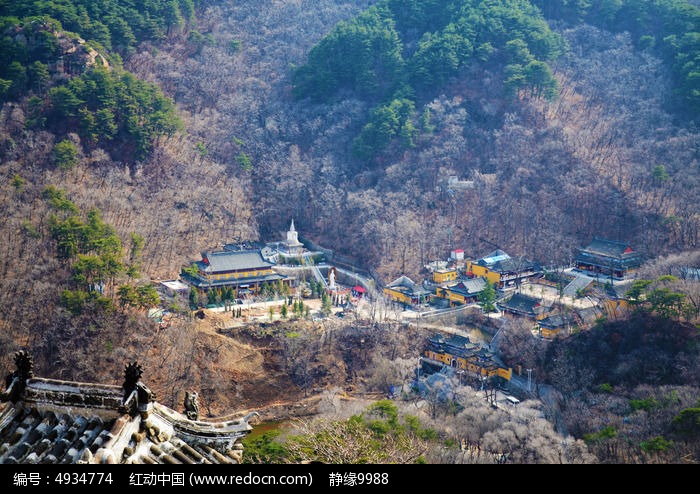 千山灵岩寺全景