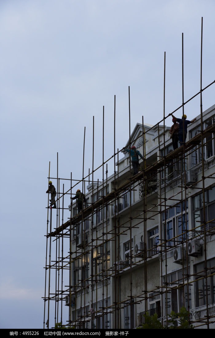 高空作业的建筑工人高清图片下载_红动中国