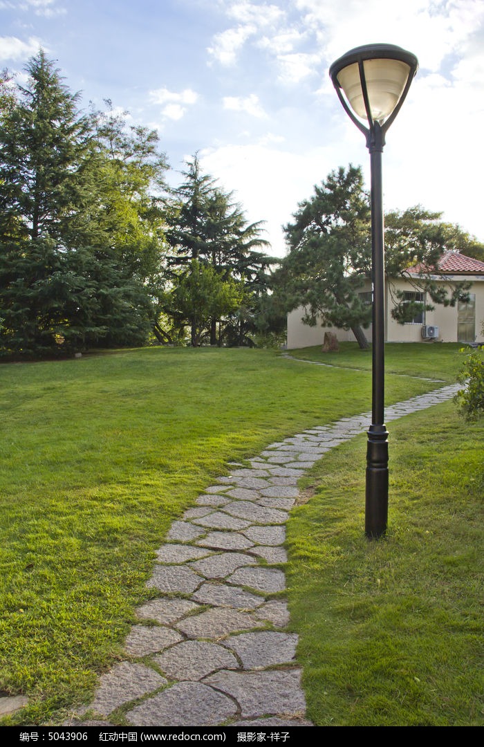 青岛百花苑的路灯图片,高清大图_园林景观素材
