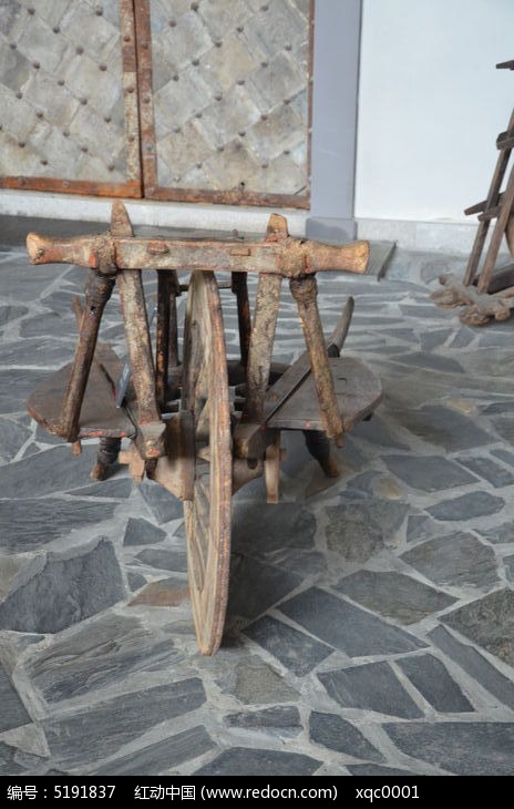 古代的简易木板车