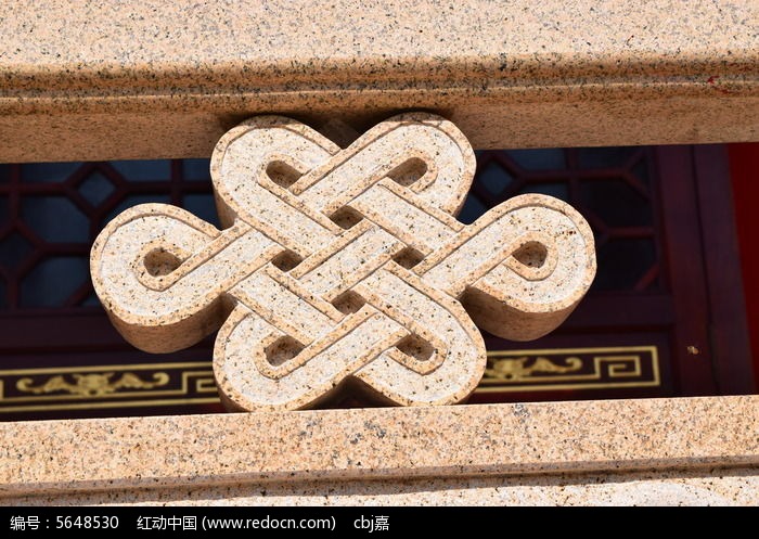 中国结雕塑