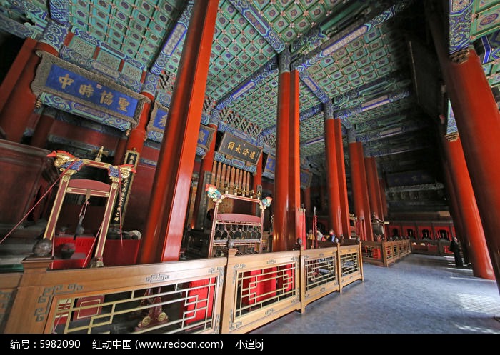 原创摄影图 建筑摄影 教堂寺庙 大殿内景