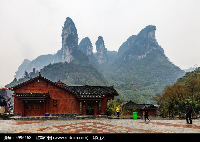 德夯山岳风光