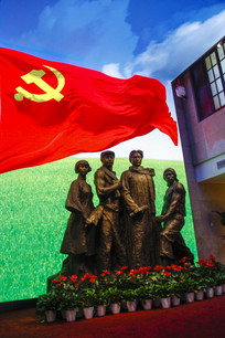 鲜红党旗革命雕像