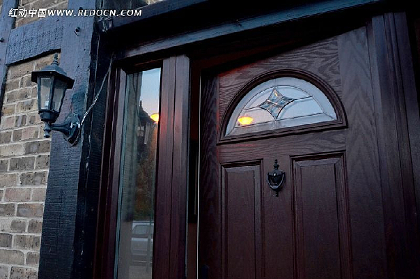 ���ݴ�ľ��