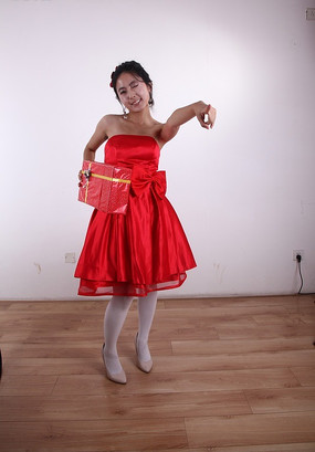 �����Ů��