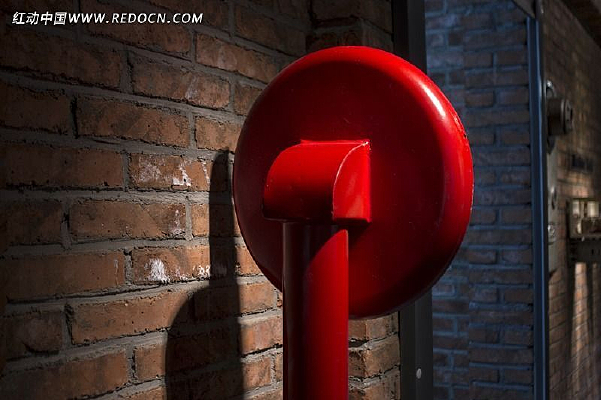 ��е����