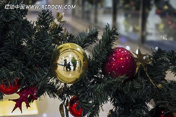 ʥ�����ϵ�װ��