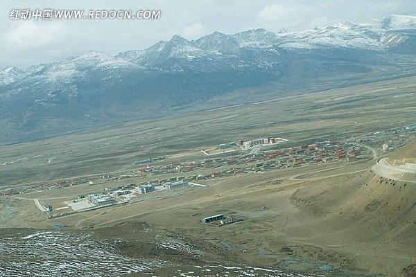 ɽ����׷���