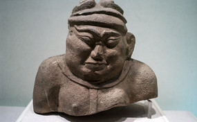 隋代骑马武士俑高清图片下载_红动中国