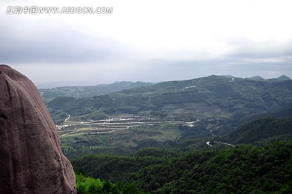 �����µĴ�ɽ