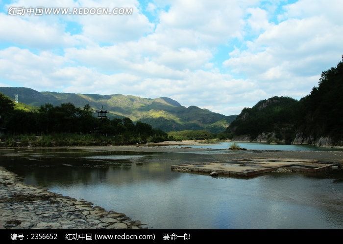 �����Ϫ��ɽˮ�羰��ӰͼͼƬ