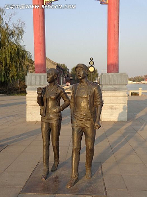 �������