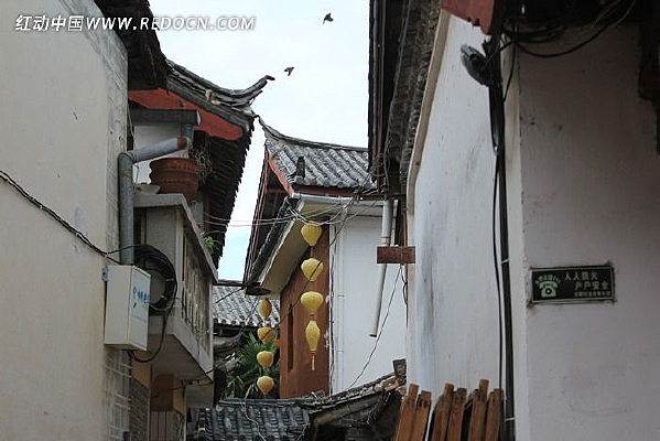 ����С��