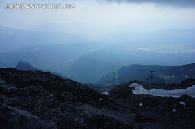 Զ������ѩɽ