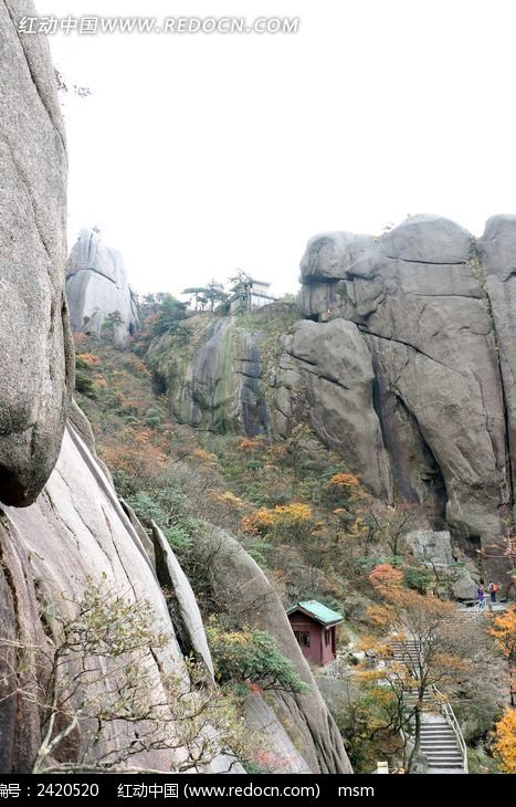 ��ɽ�ϵľ�ʯɽ��ͼƬ