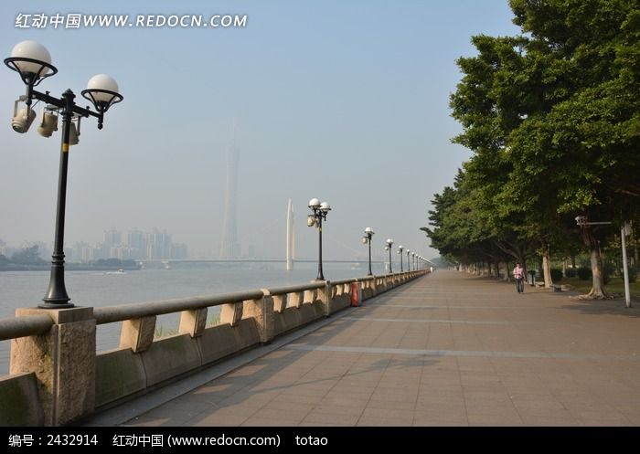 �����Ե½��ٽ����ͼƬ