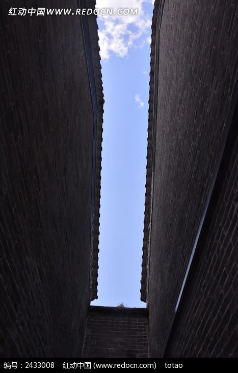 ���ϴ�����һ����ͼƬ