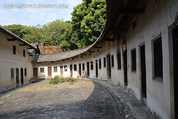 �ͼ�����ڲ�