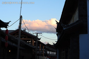 �����İ���